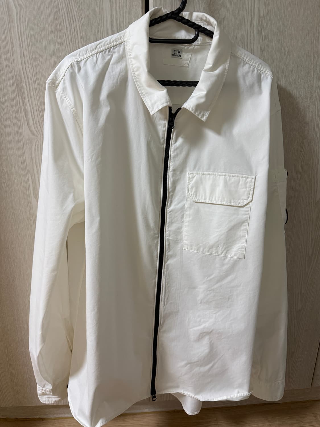 cp컴퍼니 흰색 셔츠 자켓 상품이미지2