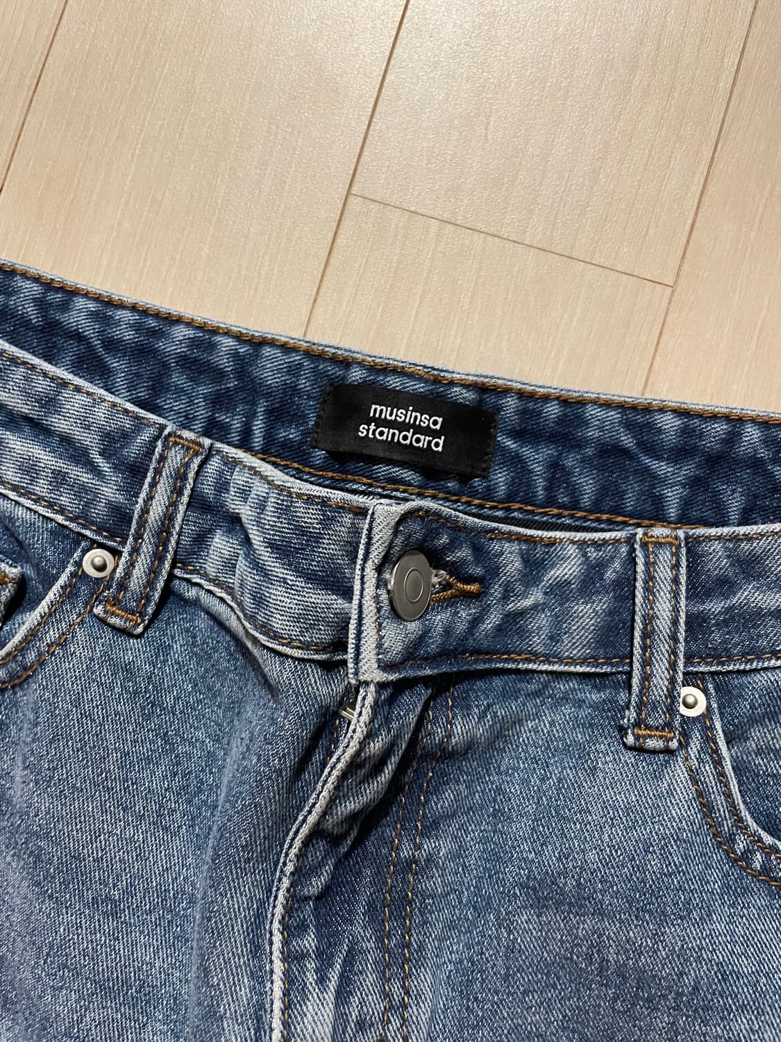 무신사 스탠다드 청바지 우먼즈 로 라이즈 와이드 데님 팬츠 상품이미지4