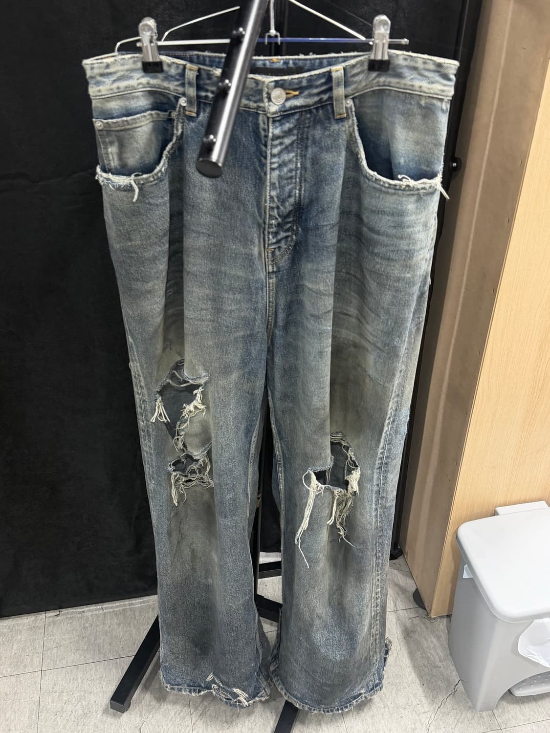 발렌시아가 썸머 디스트로이드 팬츠 XS 상품이미지1