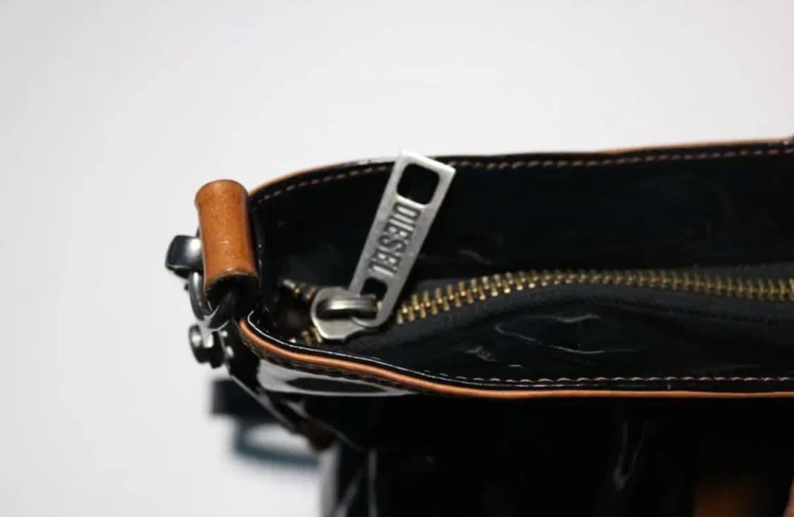 디젤 애나멜 2way 숄더백 상품이미지9