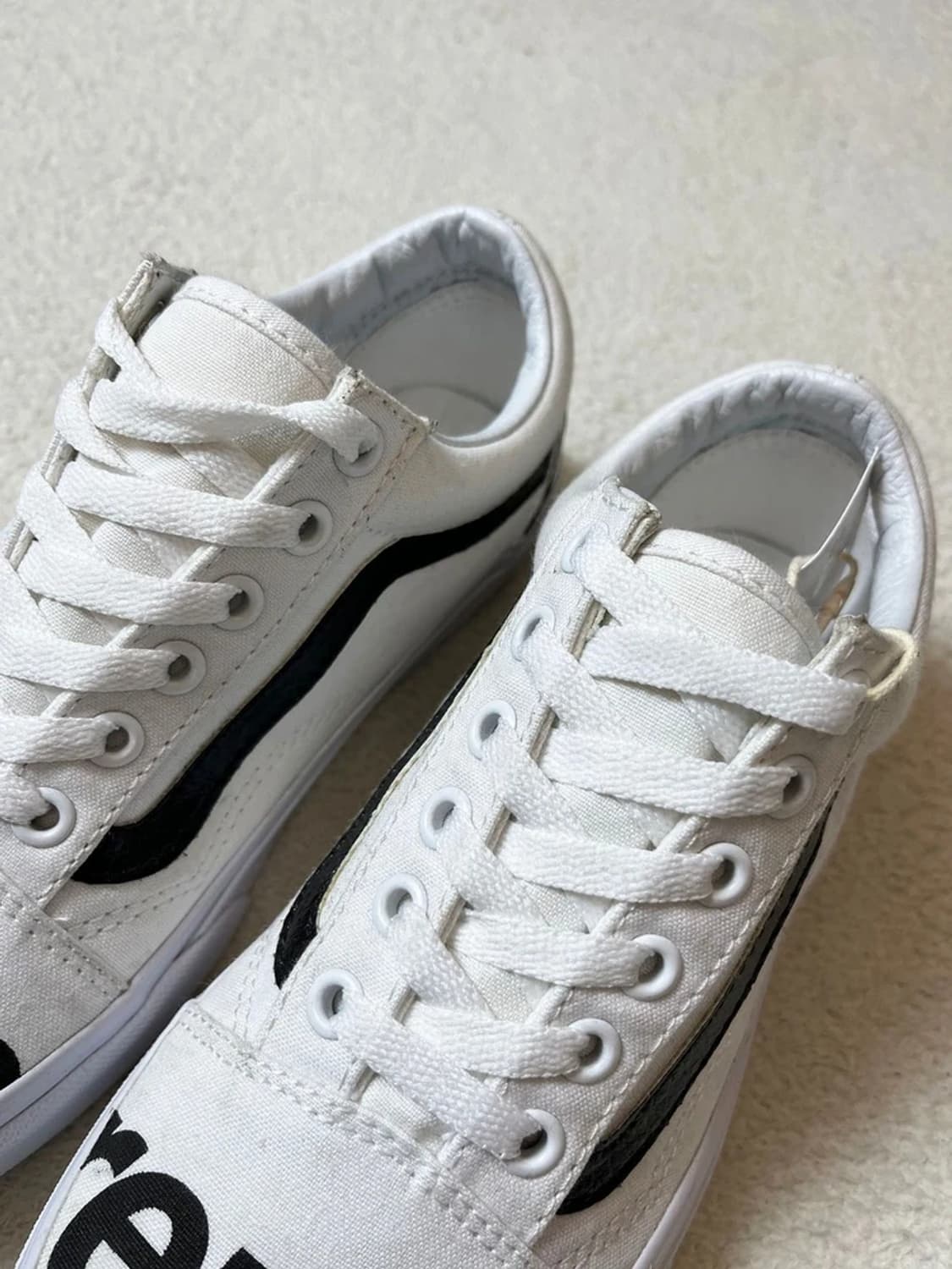 반스 올드스쿨 슈프림 커스텀 스니커즈 A1833 상품이미지4