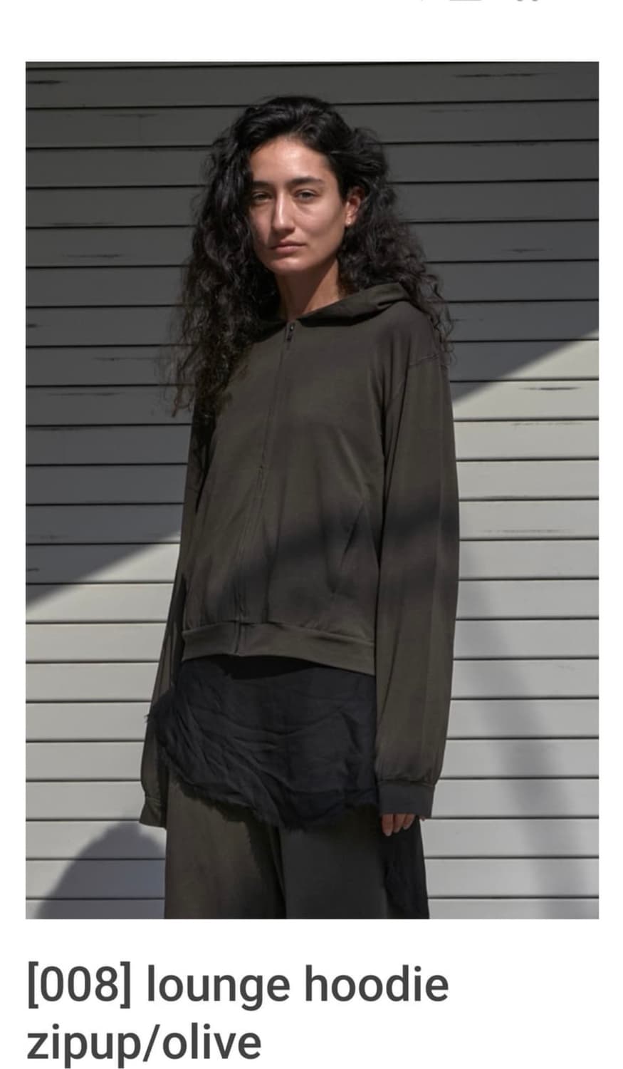 머듈 휴드집업 1 or 2 사이즈 구합니다 상품이미지1