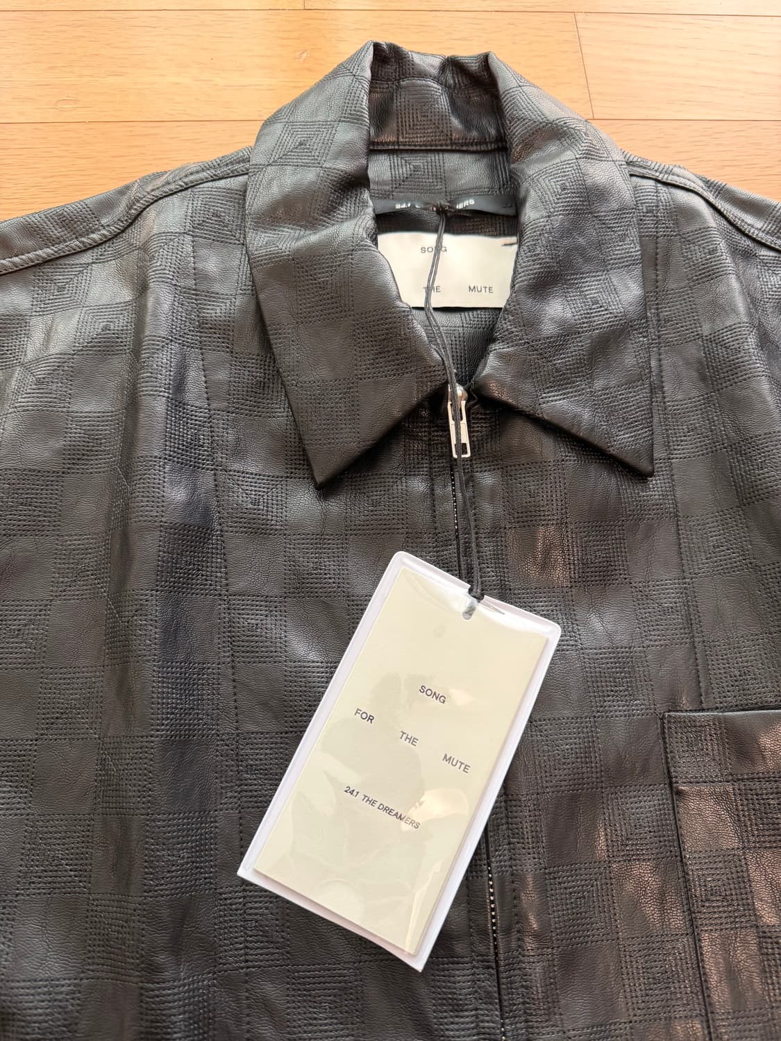 (판매)송포더뮤트 레더 집업 박스셔츠 50사이즈 상품이미지1