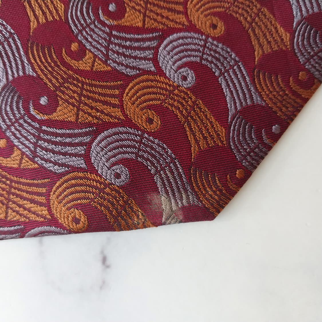 샤를주르당 실크 와인 패턴 넥타이 9.5cm A~B등급 K2372
 상품이미지10