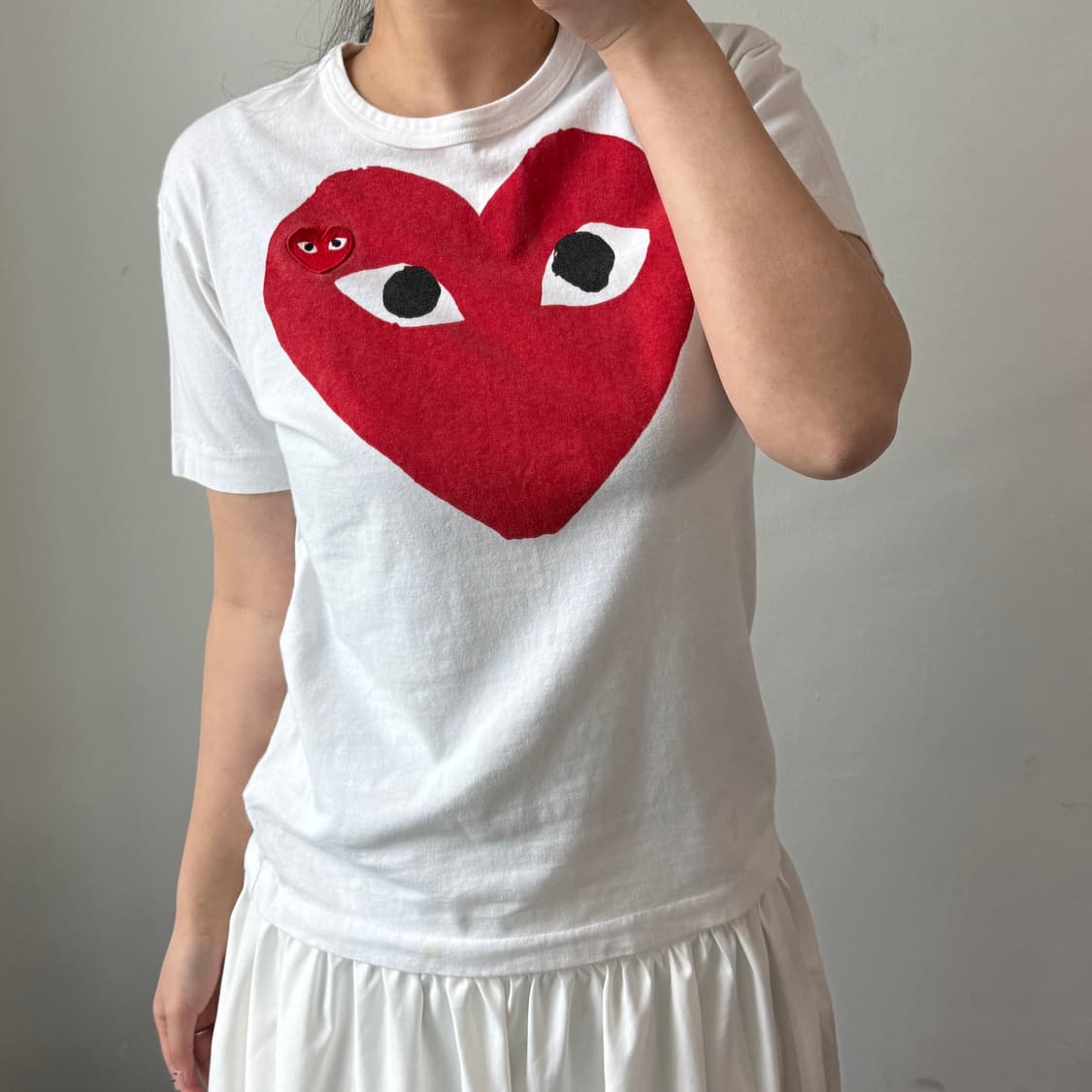 [M] 꼼데가르송 빅 레드 하트 와펜 반팔티 상품이미지1