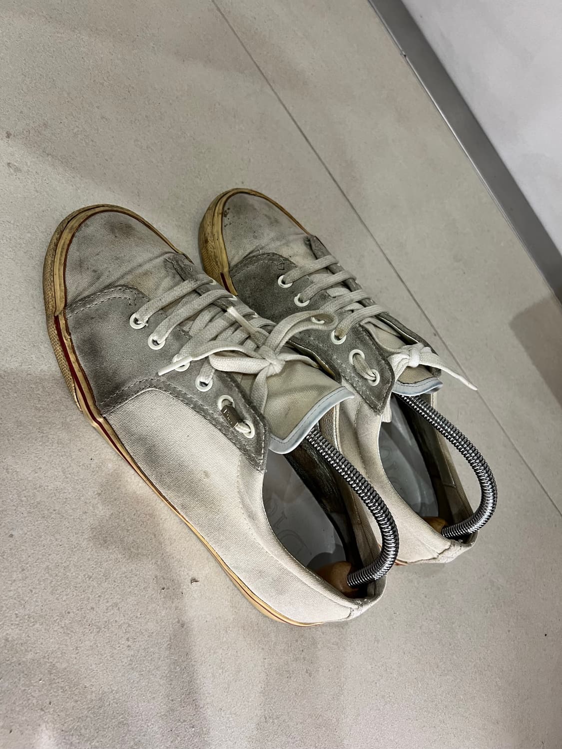 디올옴므 05 컨버스42사이즈 상품이미지1