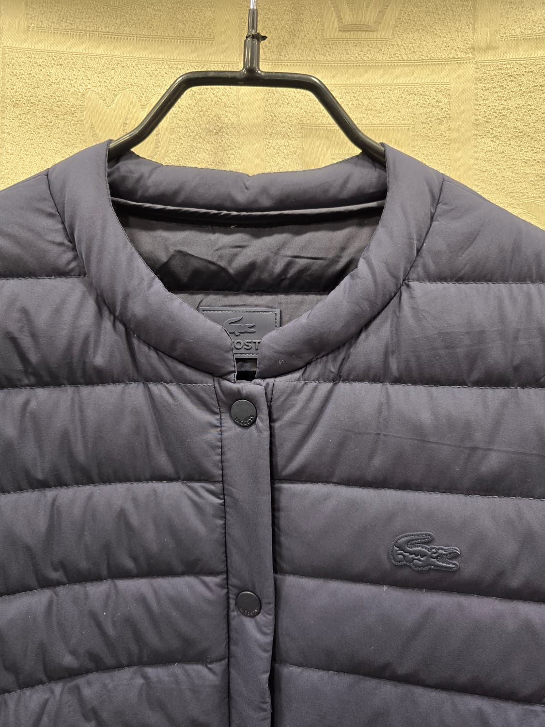 라코스테 여성 경량 패딩 네이비 34(44~55) 상품이미지2