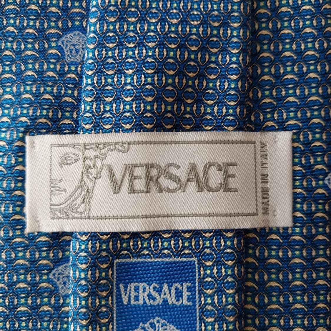 베르사체 실크 블루 메두사 패턴 넥타이 9.4cm A+등급 K1311
 상품이미지8
