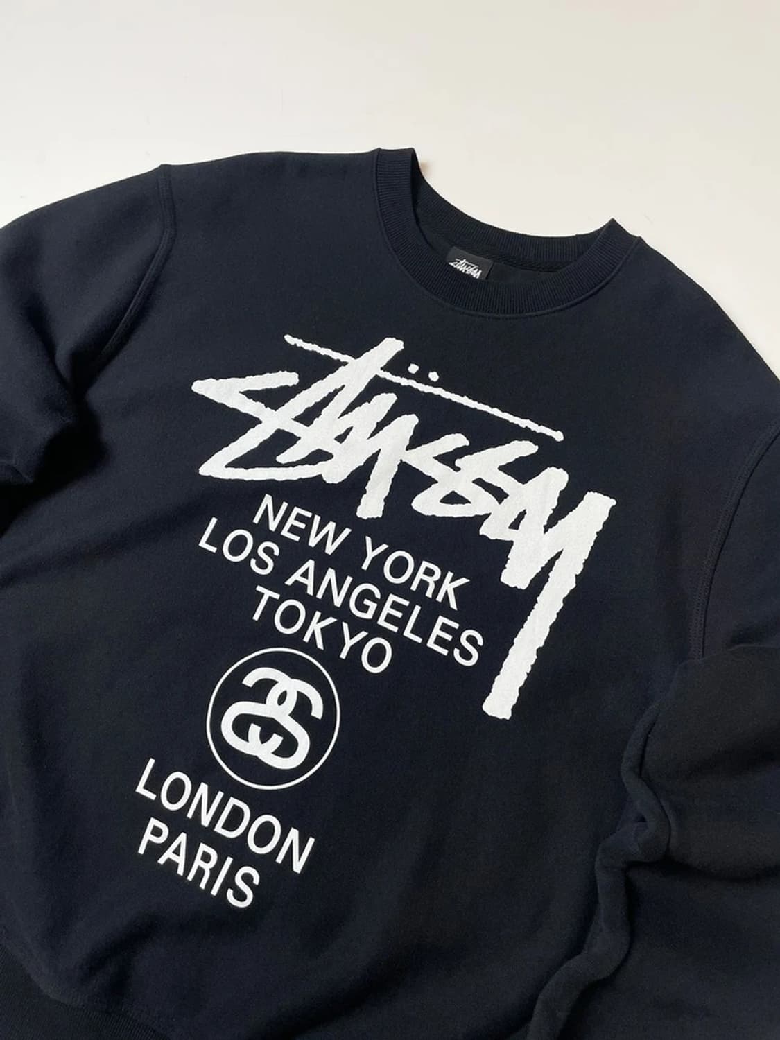 스투시 월드 투어 크루넥 코튼 맨투맨 PN9447 상품이미지2