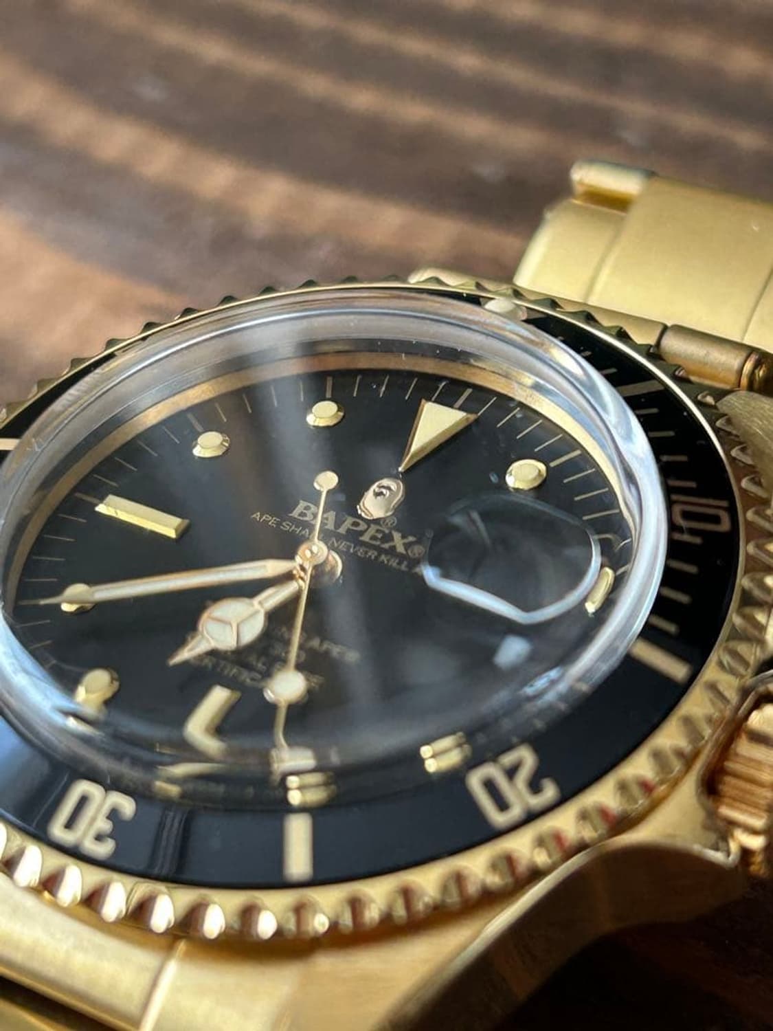 베이프 베이펙스 타입 1 골드 시계 상품이미지4