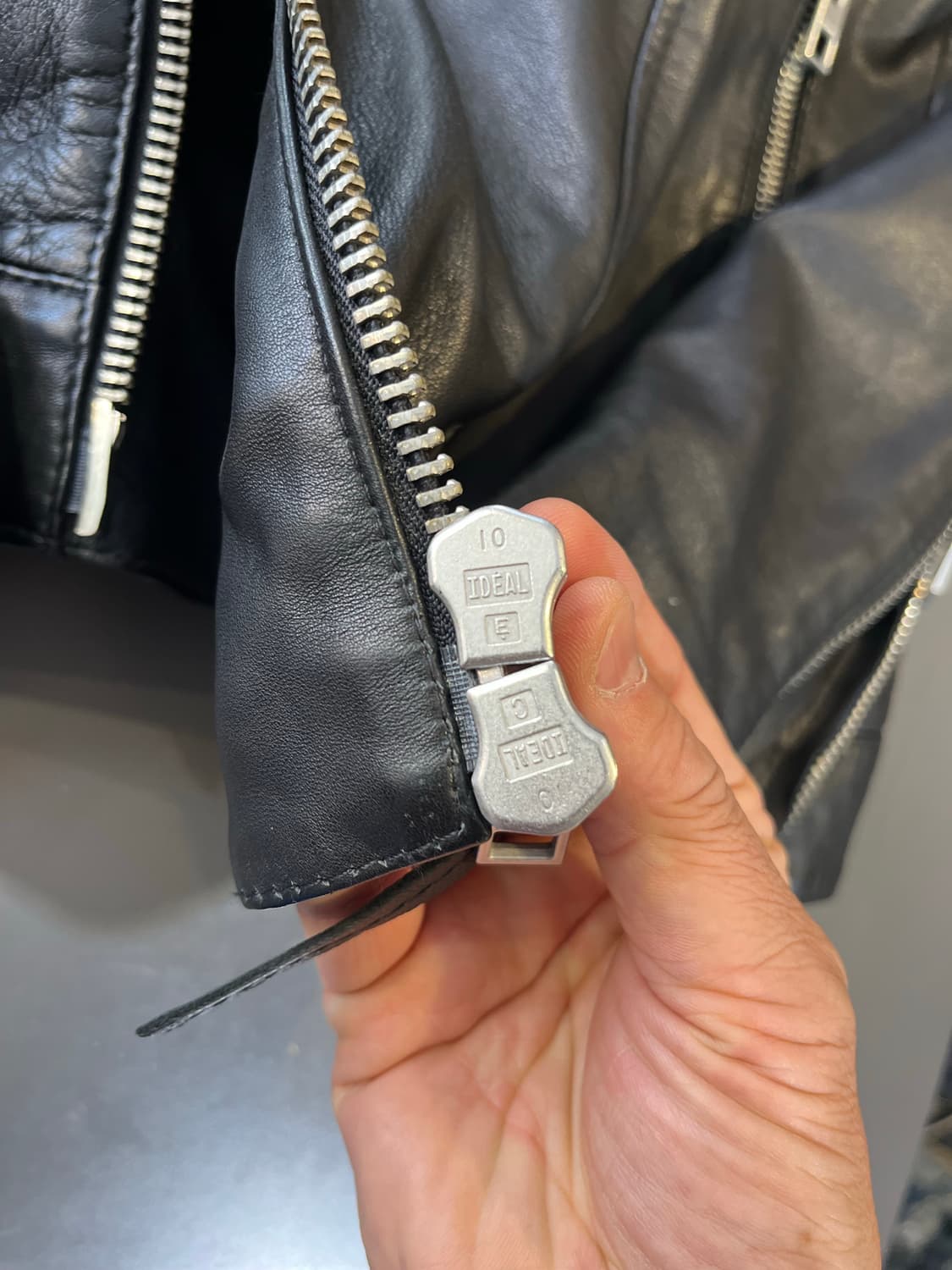 올세인츠 제스퍼 레더 바이커 자켓 상품이미지7