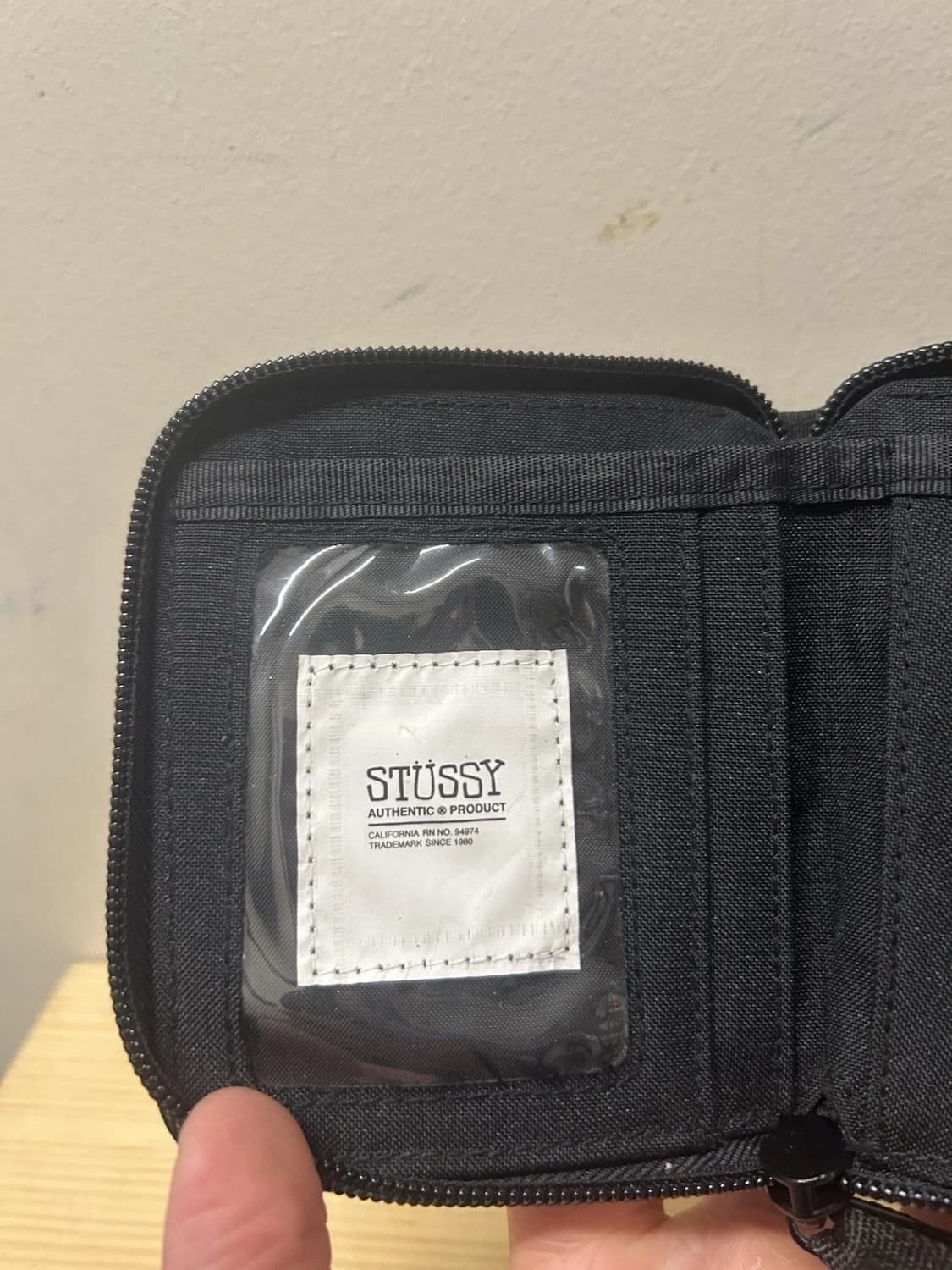 스투시 SS 모노그램 지퍼 반지갑 상품이미지5