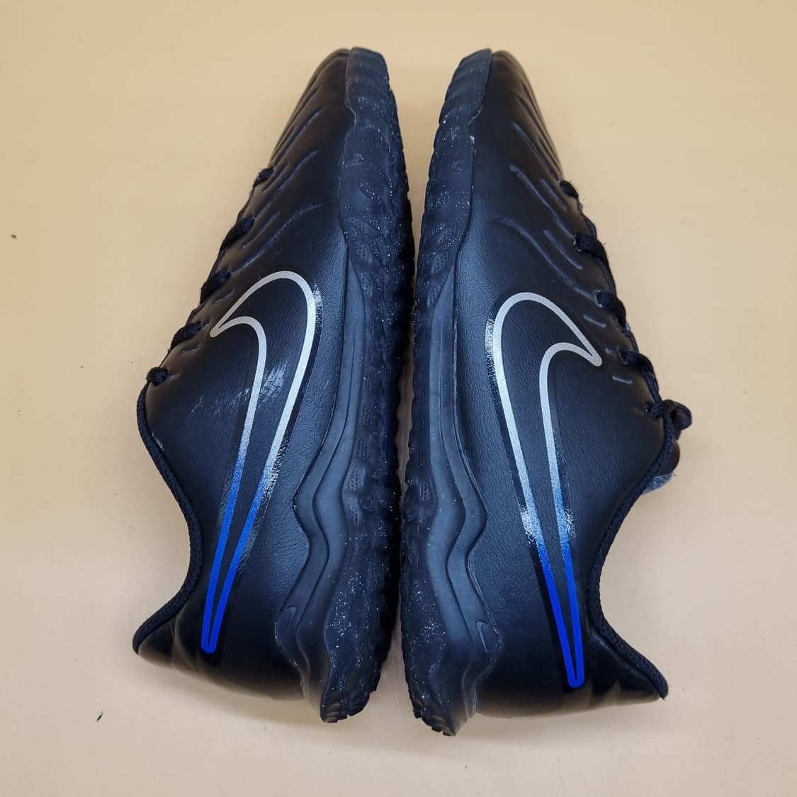 나이키 티엠포 레전드10 풋살화235 상품이미지5