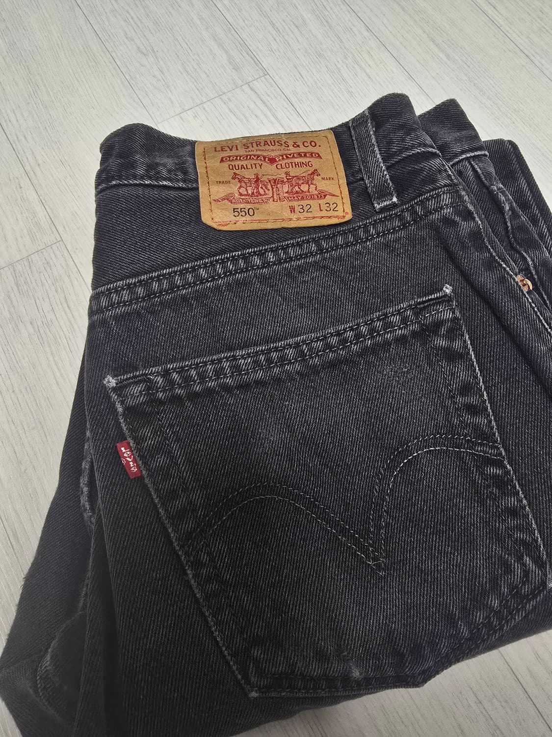 리바이스 550 상품이미지1