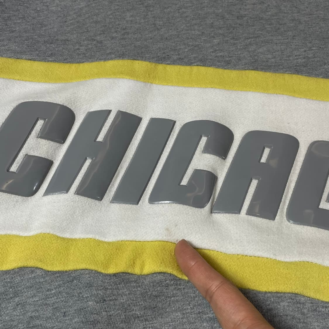 시카고 불스 그레이 옐로 화이트 배색 로고 맨투맨 L 상품이미지5