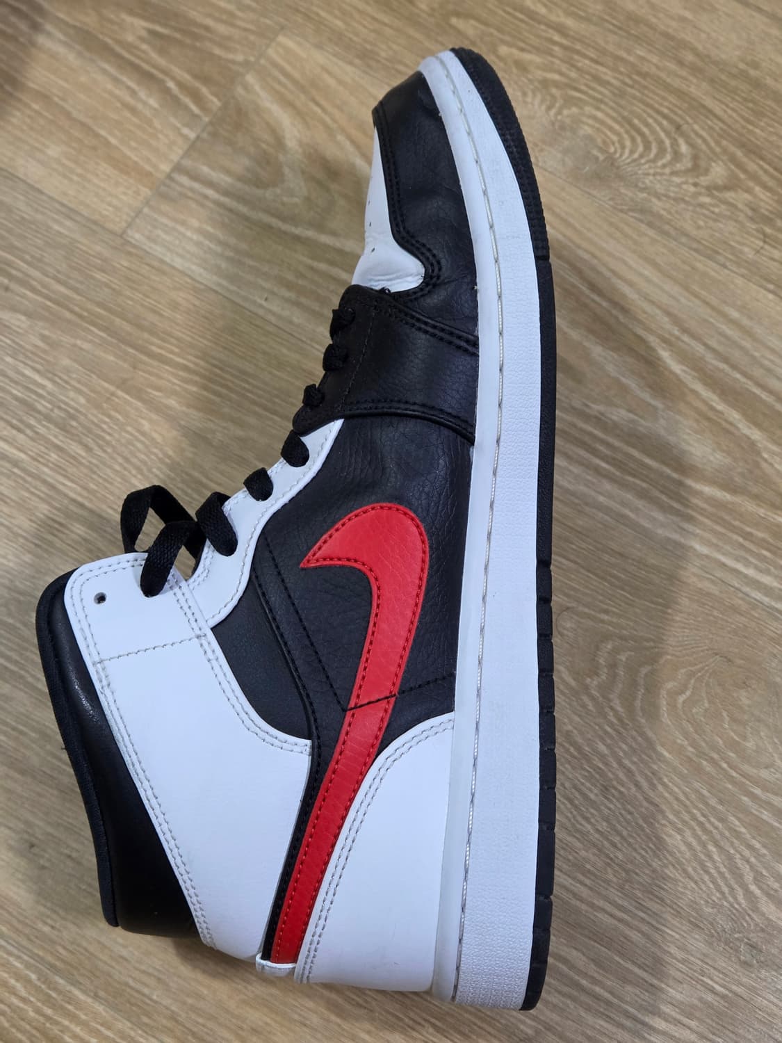 (275) Nike Jordan 조던 미드 스니커즈 상품이미지5