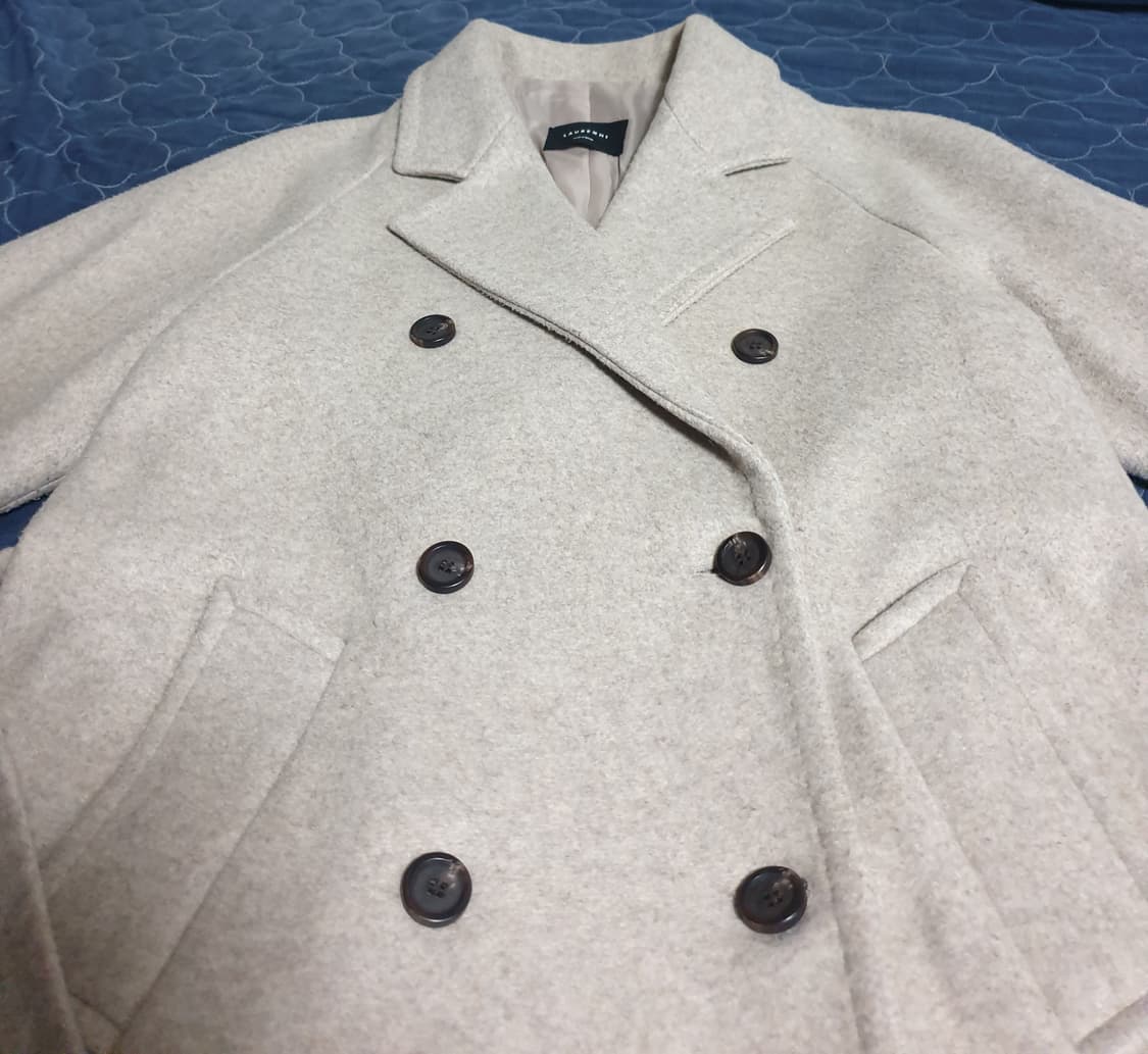 로렌하이 울100% 핸드메이드 벤티드 울 롱코트 크림 (S) 상품이미지2