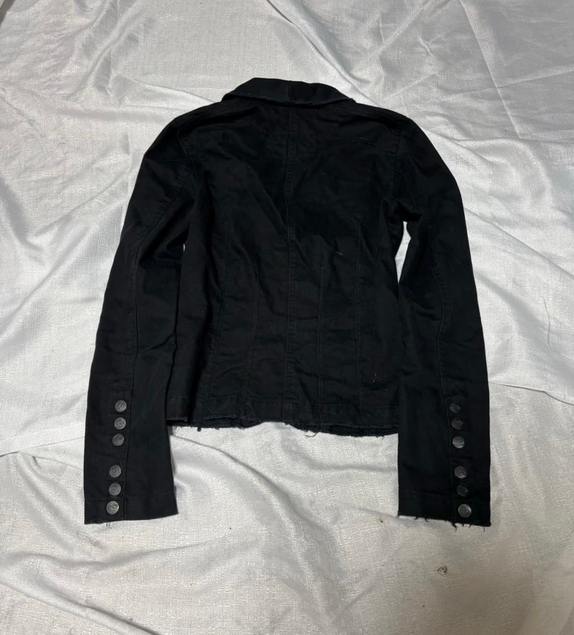 unknown. slim black button detail jacket 상품이미지2