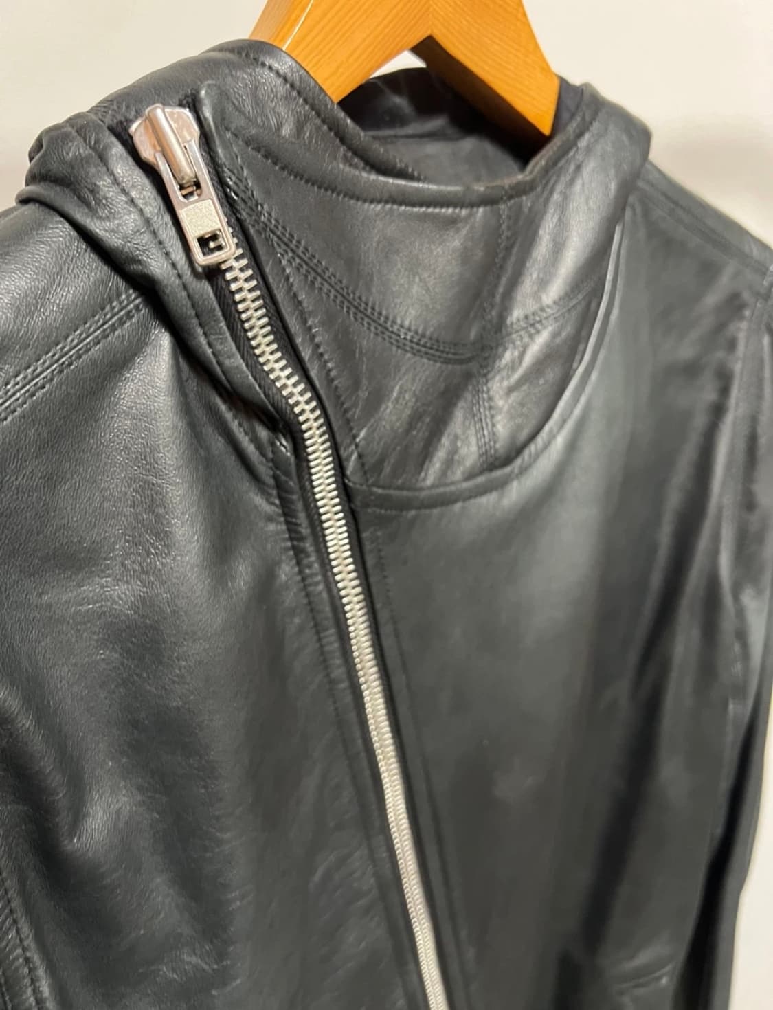 14fw 릭오웬스 스쿠버 후디드 레더 자켓 54사이즈 상품이미지4