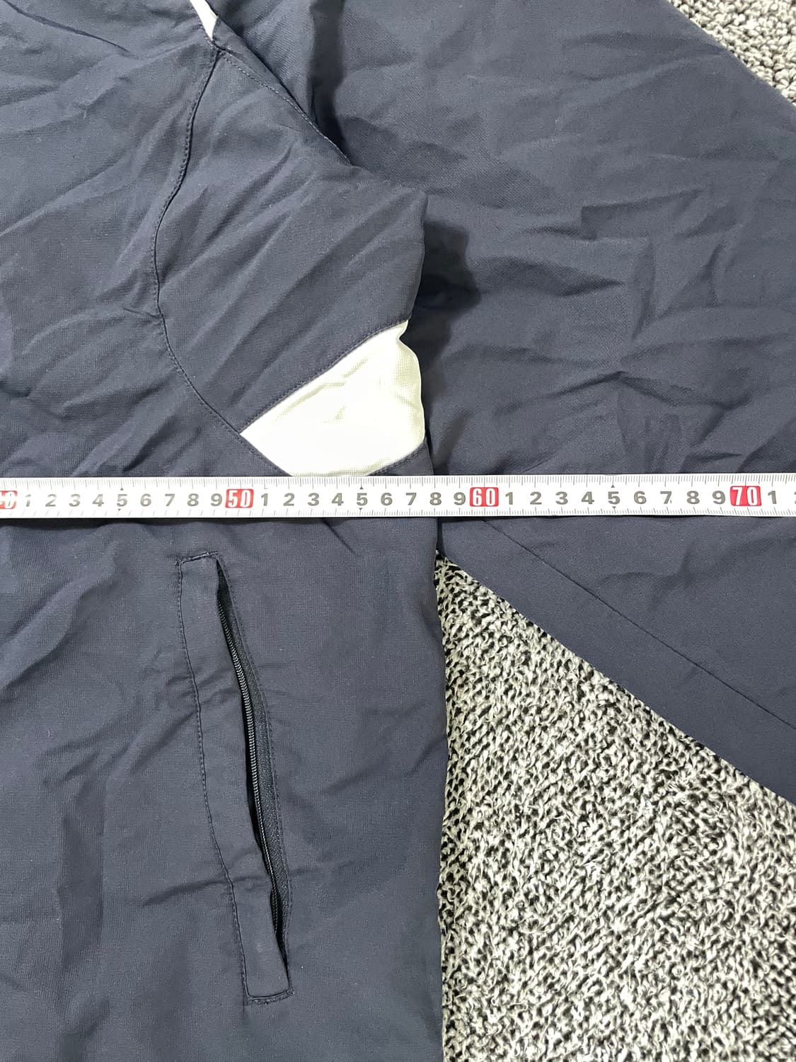 빈티지9. 나이키 스우시 올드스쿨 바람막이 점퍼 블랙화이트 배색 상품이미지5