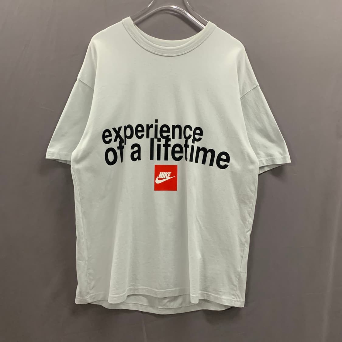 L 나이키 루즈핏 NSW OQC 프린팅 반팔티 상품이미지2