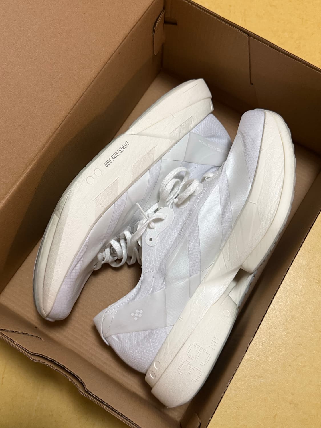 아디다스 아디제로4 240 상품이미지3