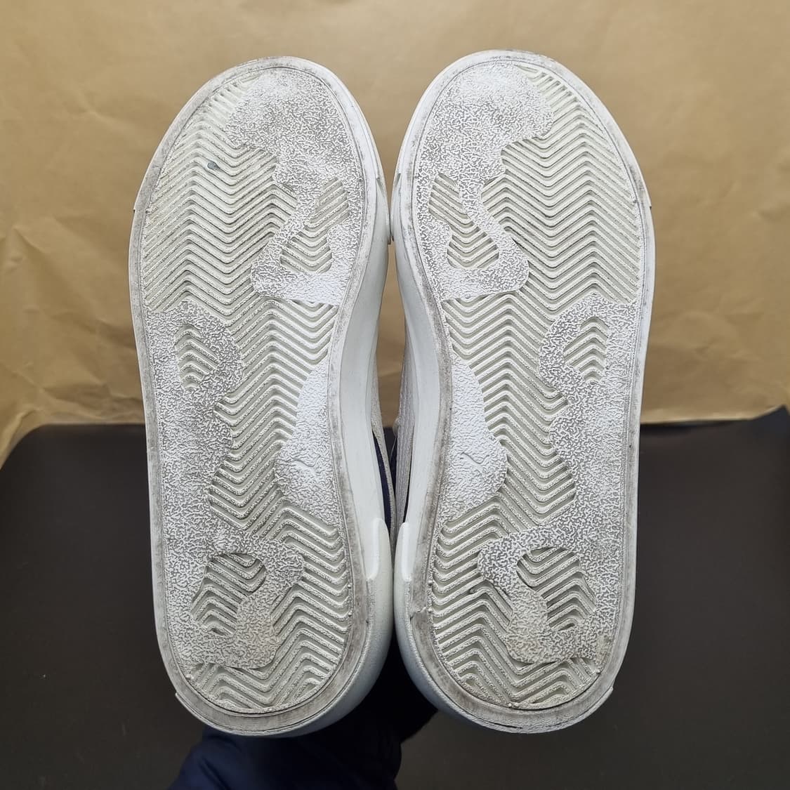 푸마 카프리로얄 스니커즈 220 상품이미지3