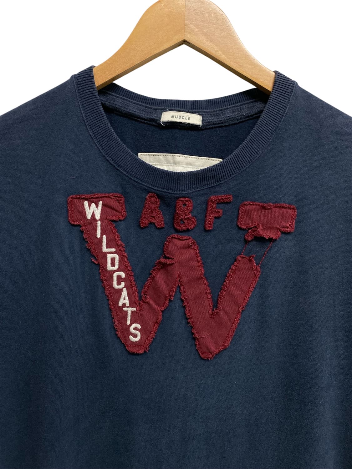 아베크롬비 A&F W 네이비 티셔츠 XL 상품이미지3