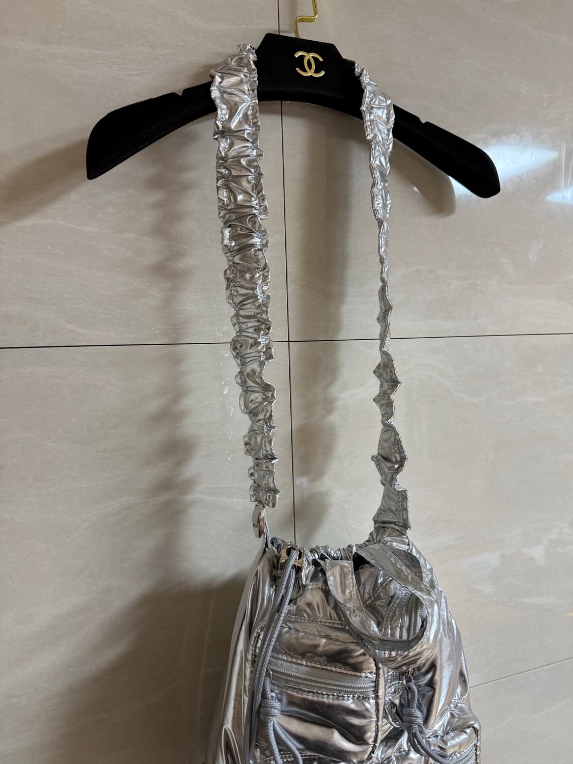 컨트롤프릭스 복조리백 크로스백 실버 상품이미지6