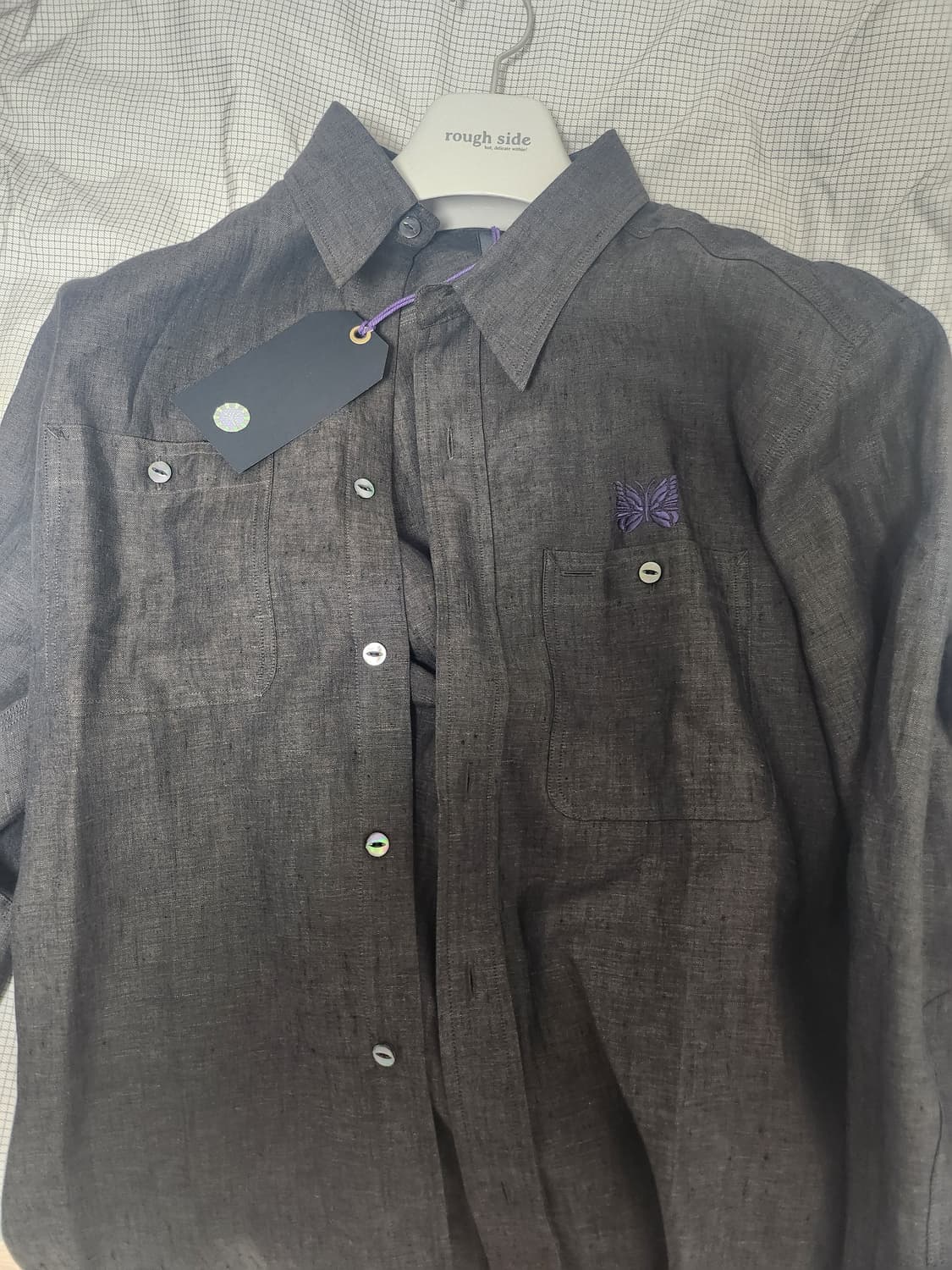 니들스 샴브레이 셔츠 차콜 상품이미지2