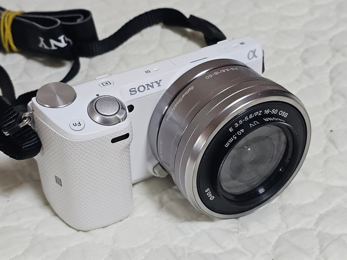 소니 NEX-5T 미러리스 카메라 상품이미지2