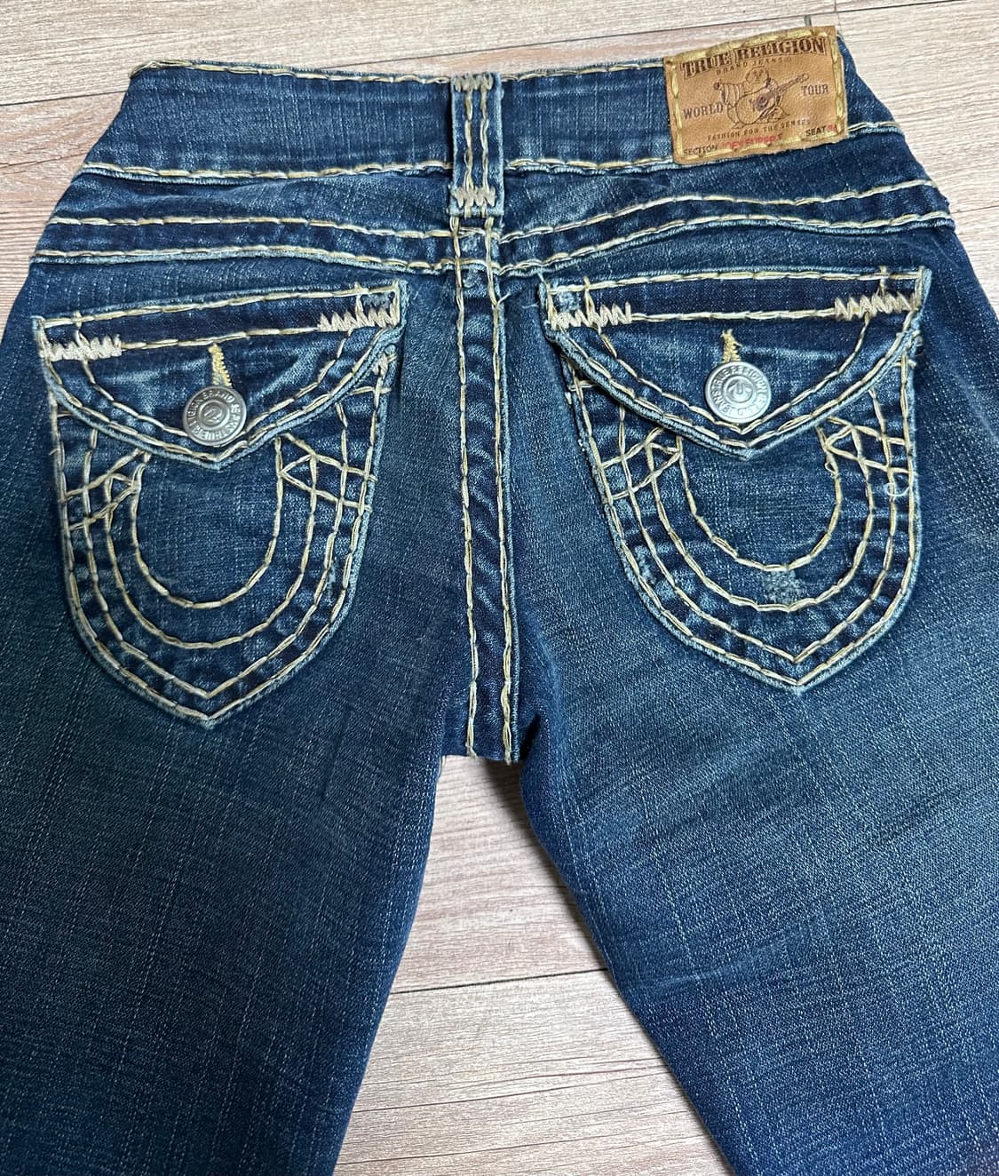 트루릴리젼 USA 로우라이즈 부츠컷 데님 팬츠 (24인치) 상품이미지3