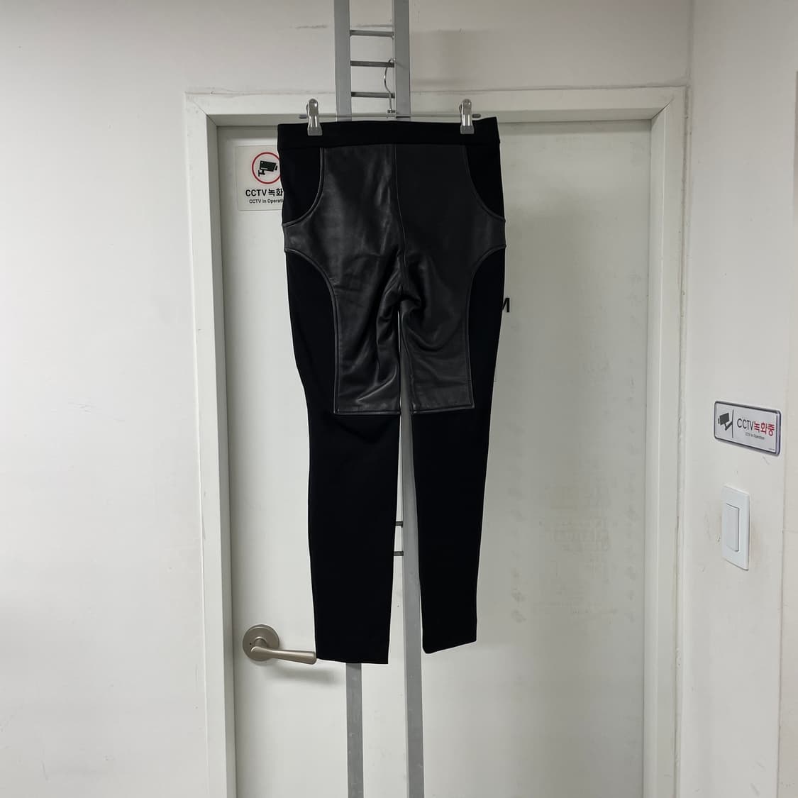 알렉산더왕 레더 팬츠 XS(W) 상품이미지4