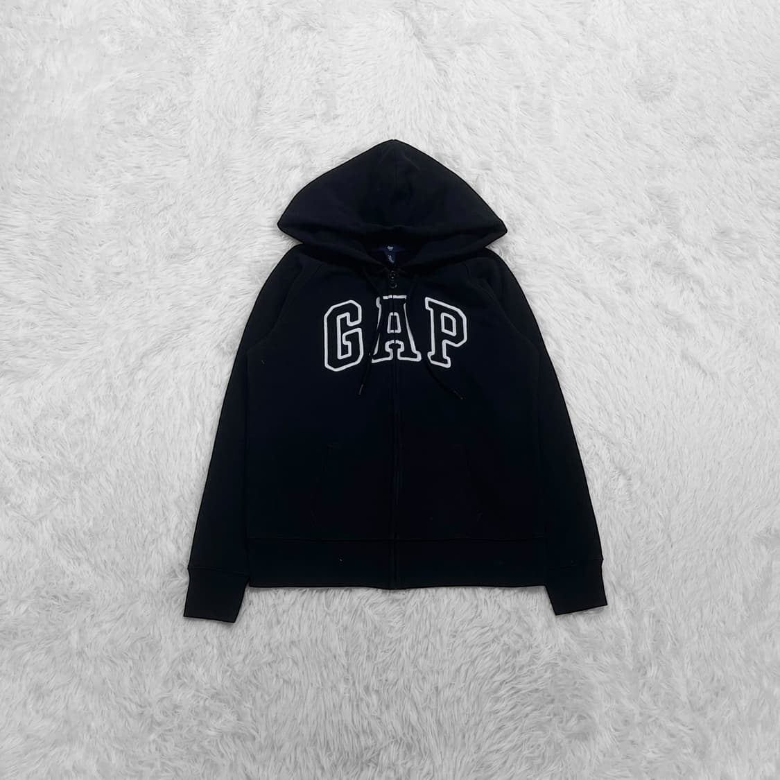 갭 Gap 스펠 로고 후드집업 블랙 상품이미지2