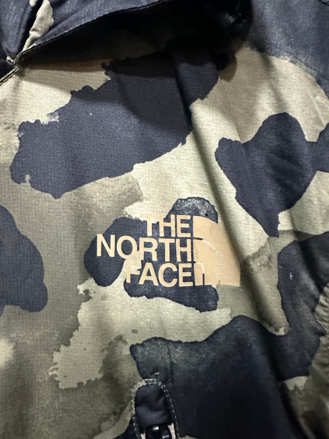 노스페이스 카모 후드바람막이 S 상품이미지6