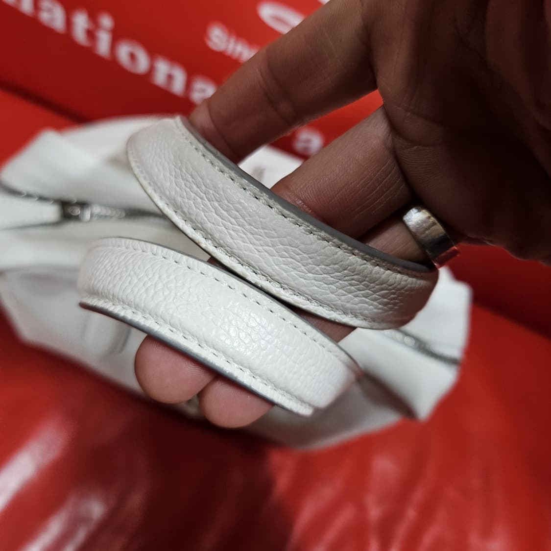 분크(Vunque) 미니 화이트 토트백 상품이미지8