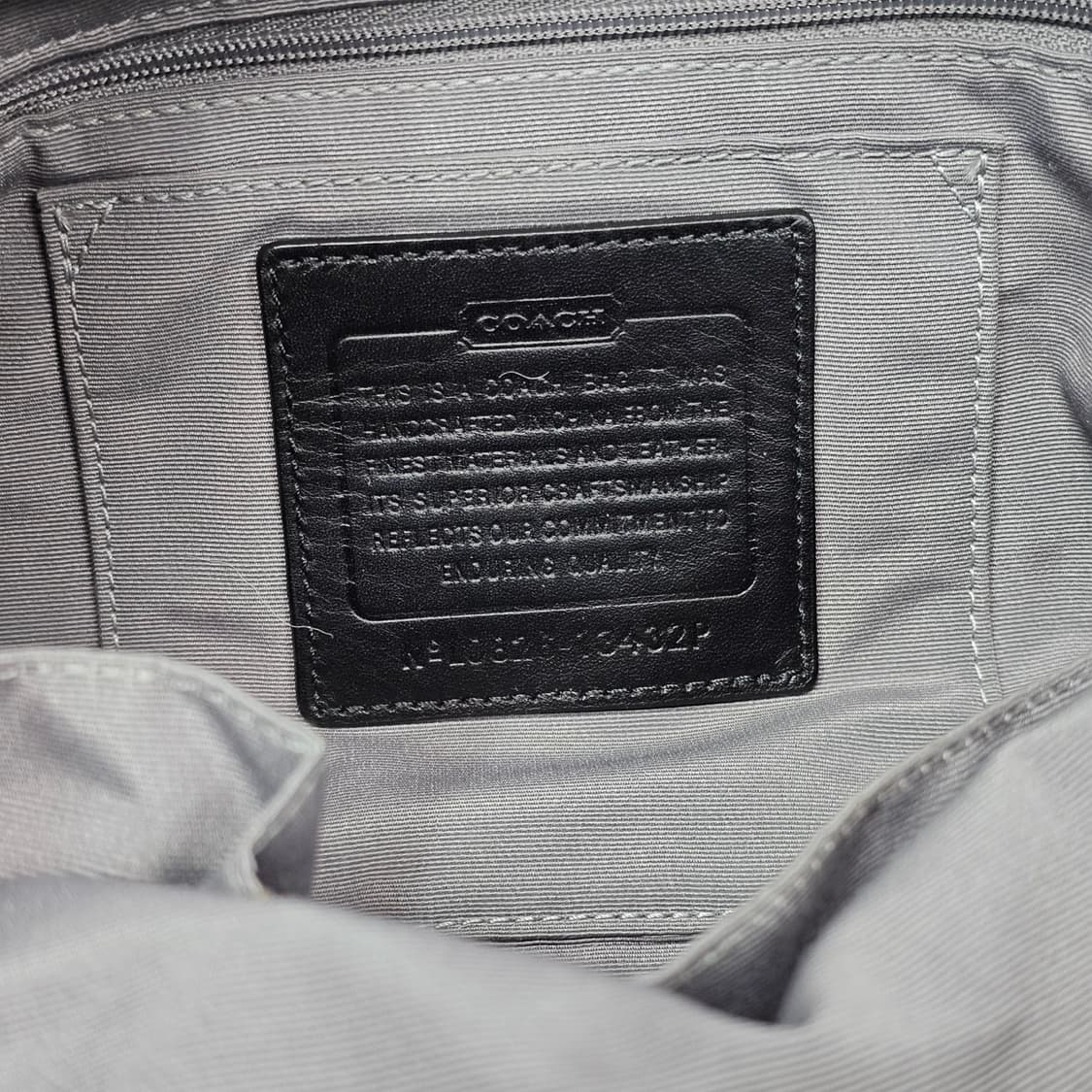 COACH 코치 시그니처 레더 핸들 토트백 상품이미지8