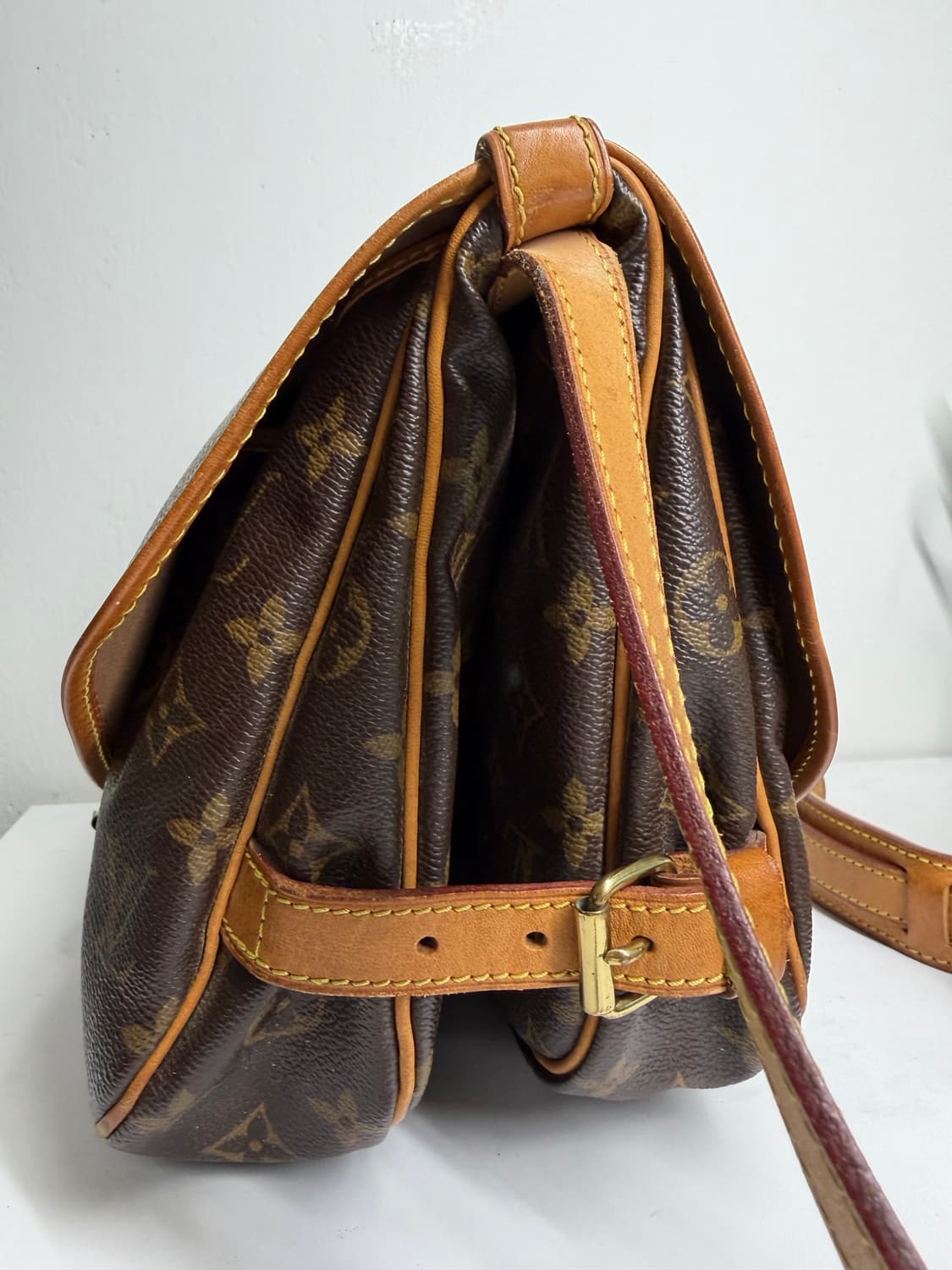 [정품] 루이비통 소뮤르 PM 크로스백 상품이미지3