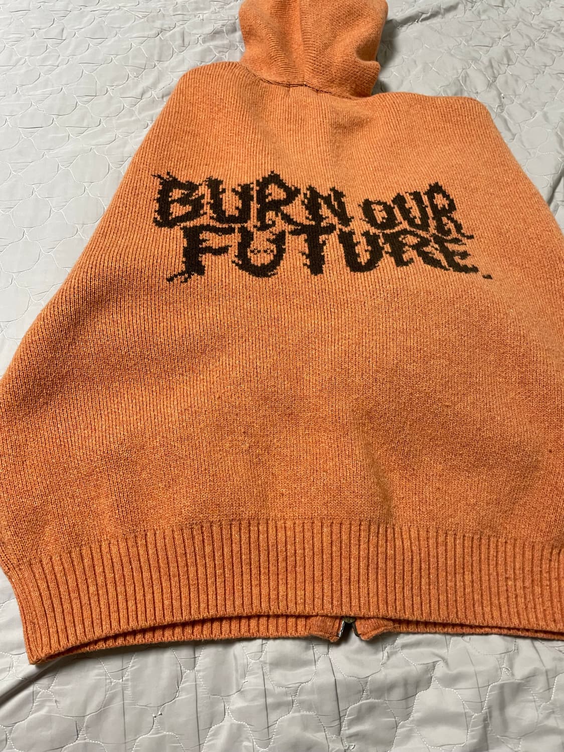 아조바이아조 후디 상품이미지3