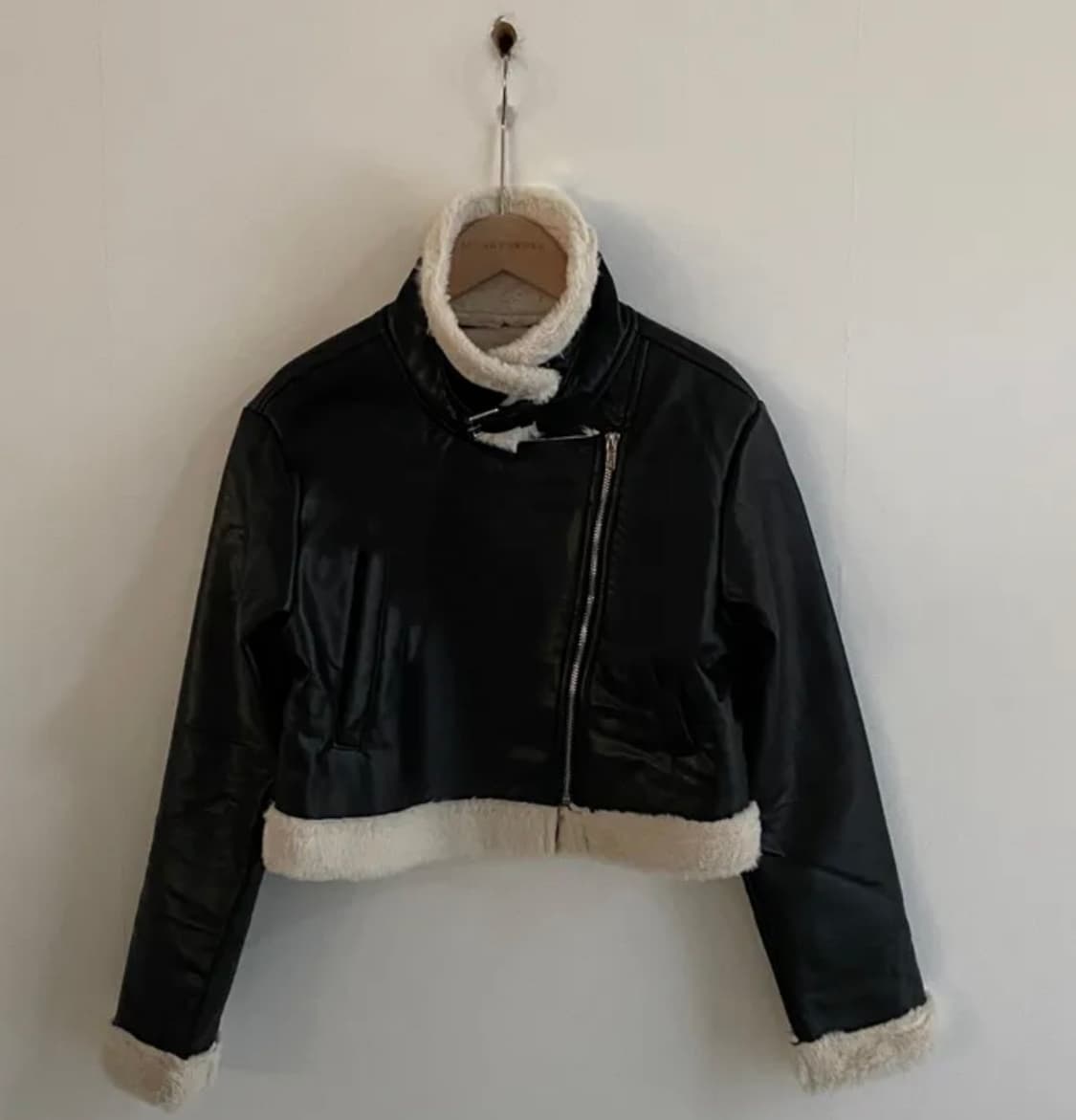 무스탕 상품이미지1