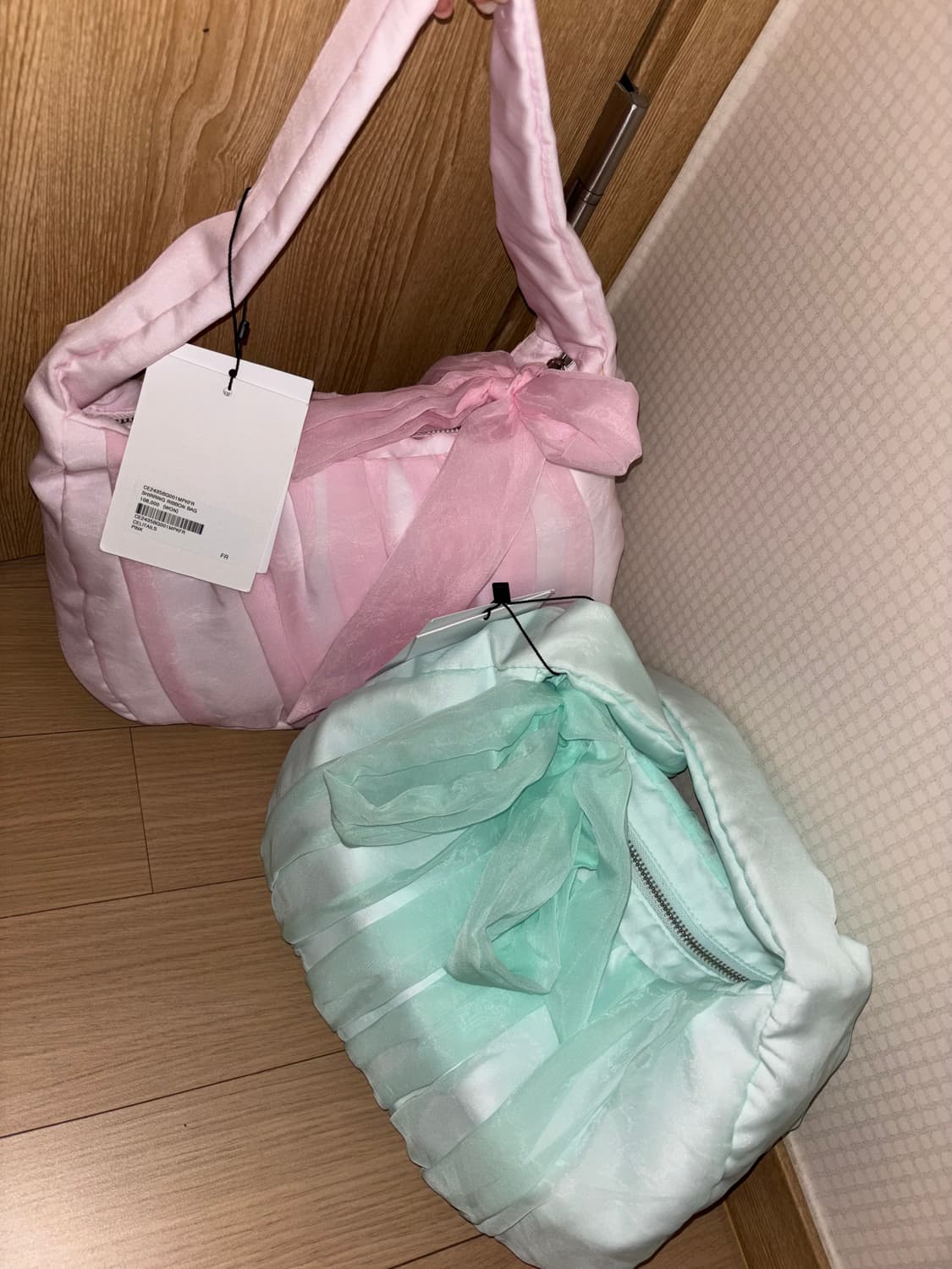 Celitails 민트 핑크 셔링리본백 새상품 상품이미지1