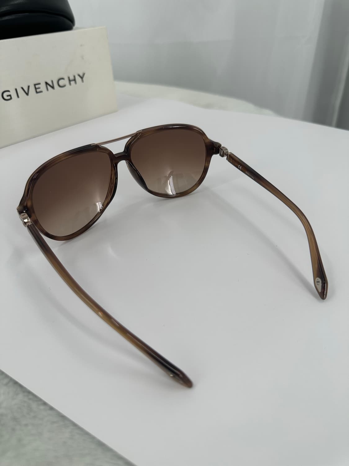 [새상품 무료배송] 정품 지방시 Made in Italy 선글라스 상품이미지4