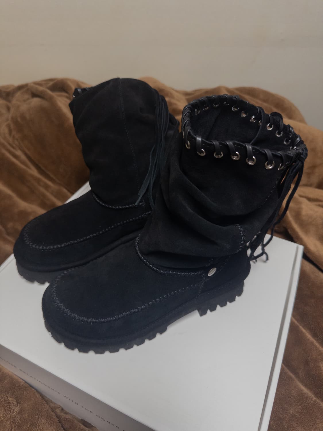 여밈 X YASE pigtail boots 상품이미지4