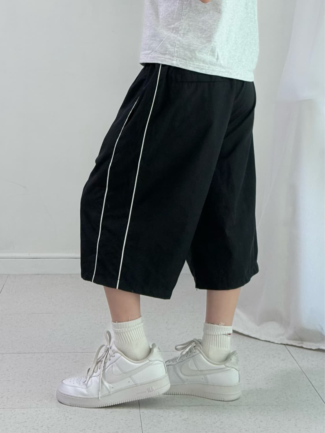 나이키 와이드 루즈핏 버뮤다 상품이미지3