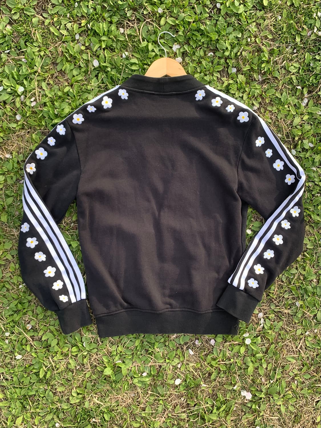 아디다스 x 퍼렐 윌리엄스 삼선 플라워 패턴 가디건 상품이미지6