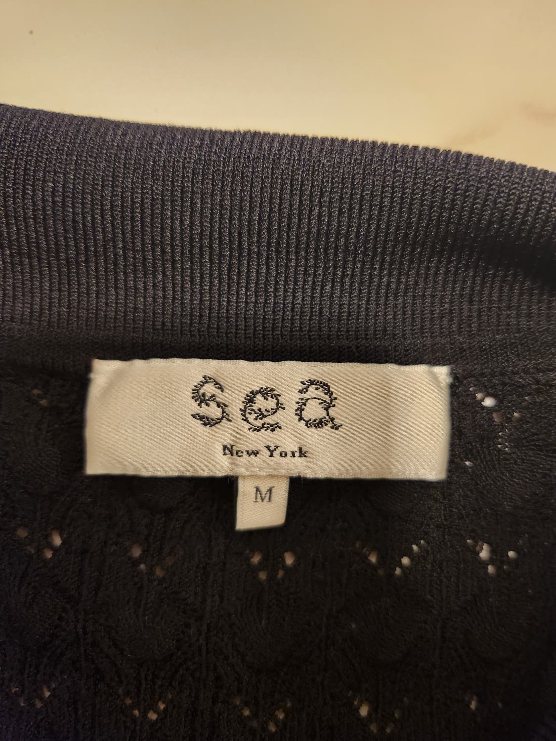 (정품)씨뉴욕 SEA NY 블랙 폴로 니트탑 상품이미지2