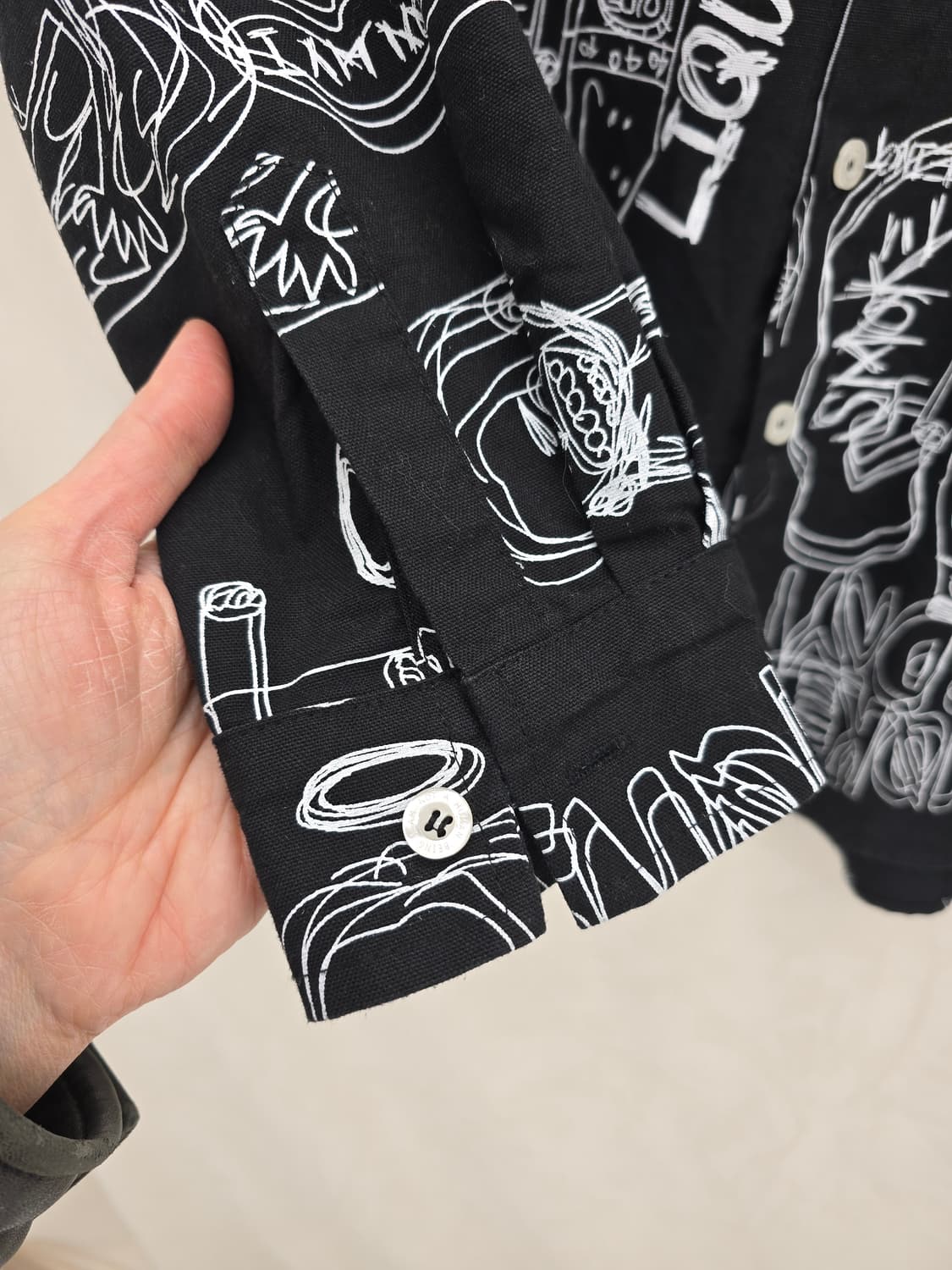 강한 스트릿 무드 그래픽 셔츠 상품이미지7