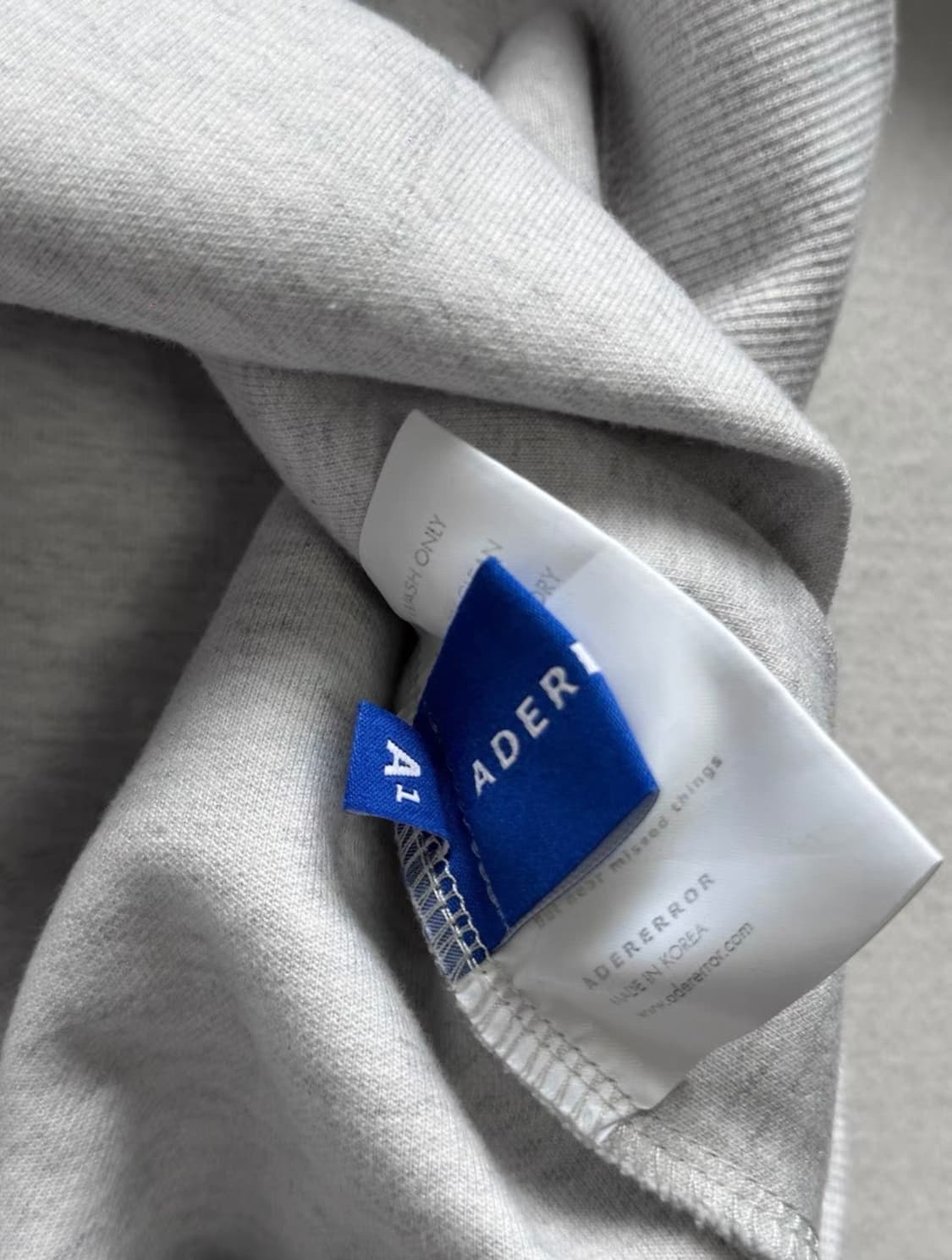 아더에러 디스토트 후드티 오트밀 상품이미지6