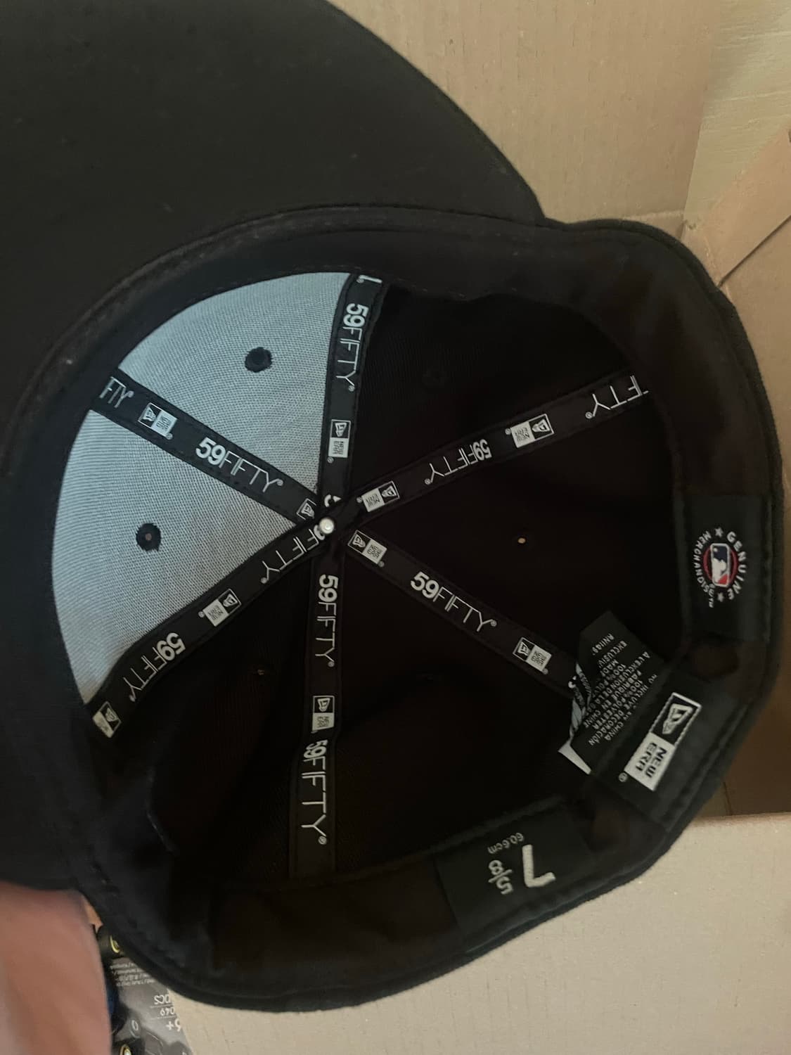 뉴에라 블랙/화이트 MLB BASIC 5950 NEYYAN BLKWHI 상품이미지3