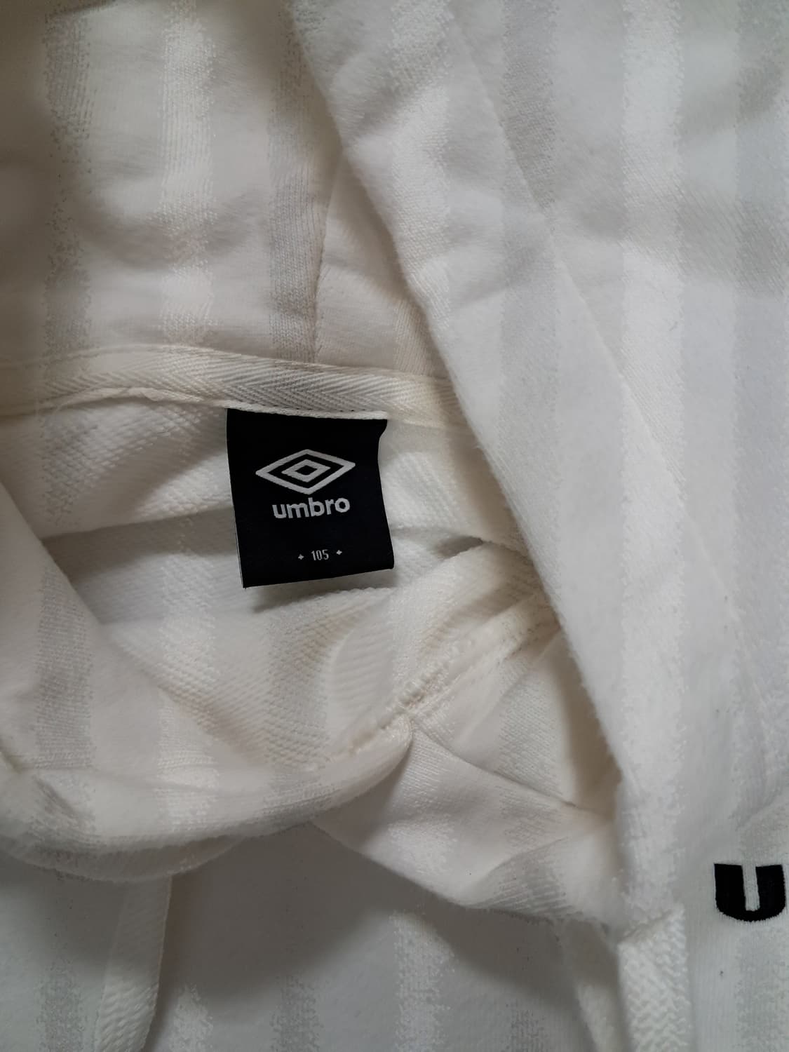 엄브로 후드티 상품이미지4